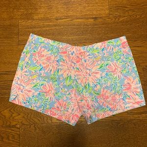 Lilly pull on shorts